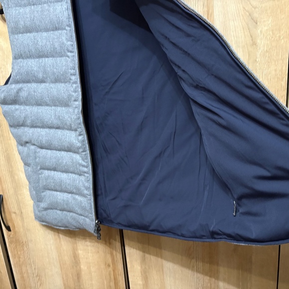Peter Millar Gray Navy Whistler Reversible Vest Quilted Puffer NWOT M Full-Zip - Picture 8 of 16
